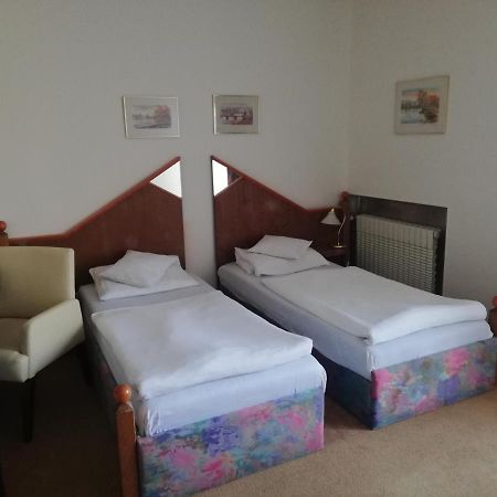 Hotel Monica Praag Buitenkant foto