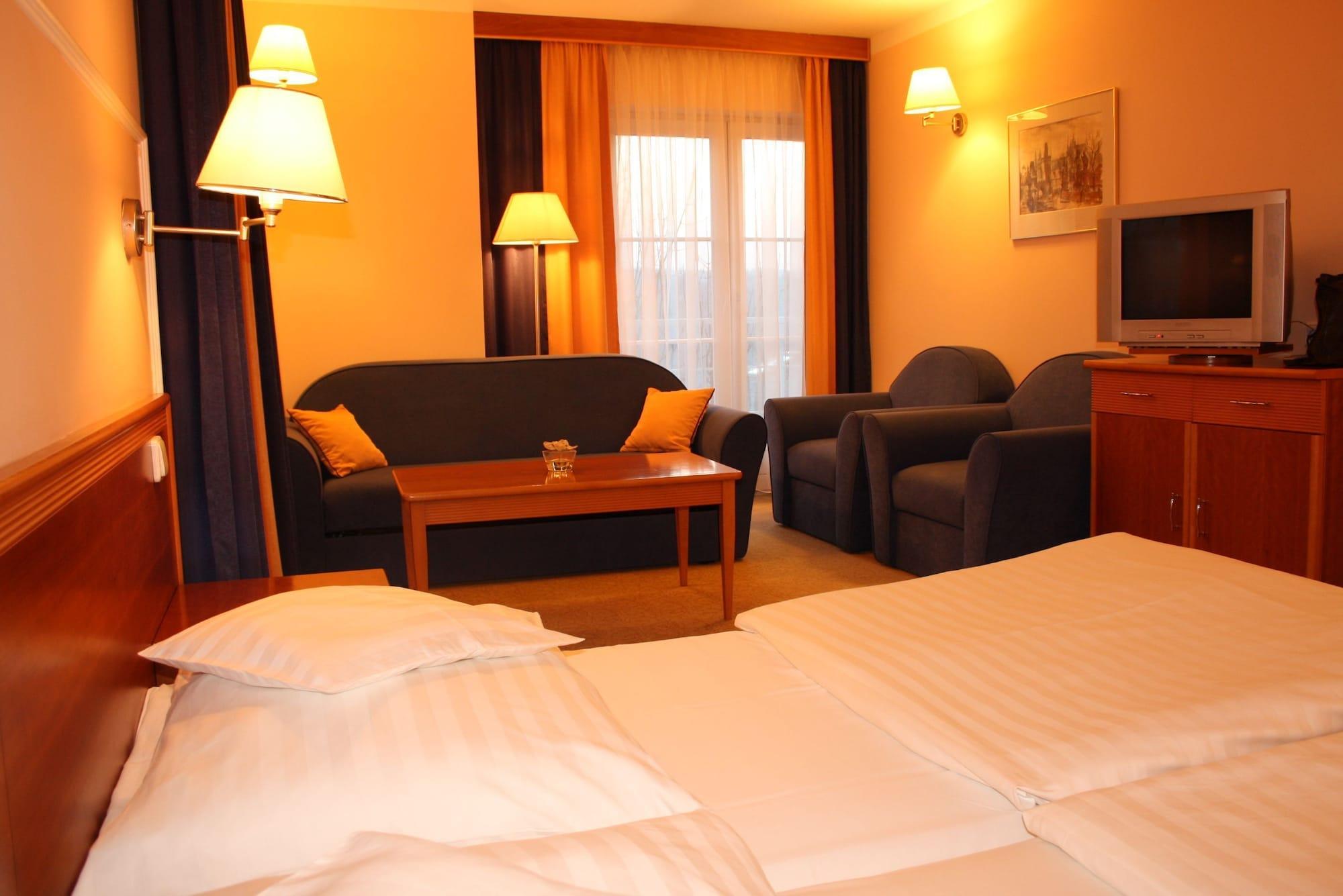 Hotel Monica Praag Buitenkant foto